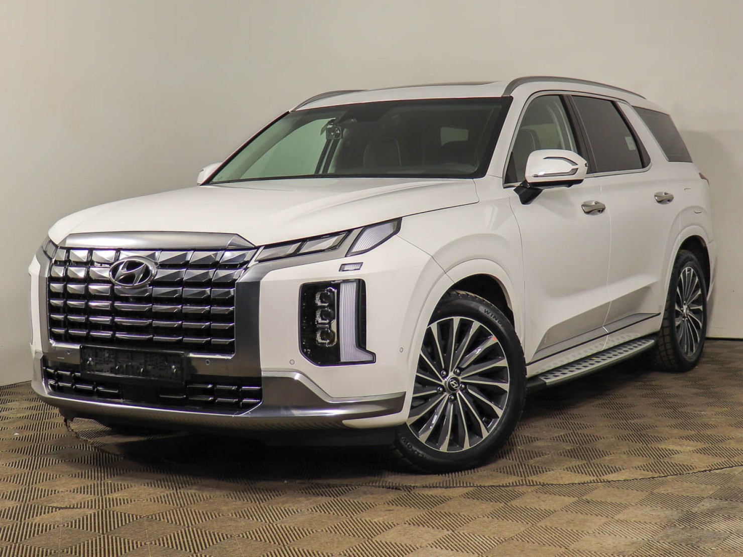 Hyundai Palisade в комплектации Calligraphy 2024 года в Москве в наличии:  уточняйте цену в автосалоне РОЛЬФ Химки Hyundai — 299954