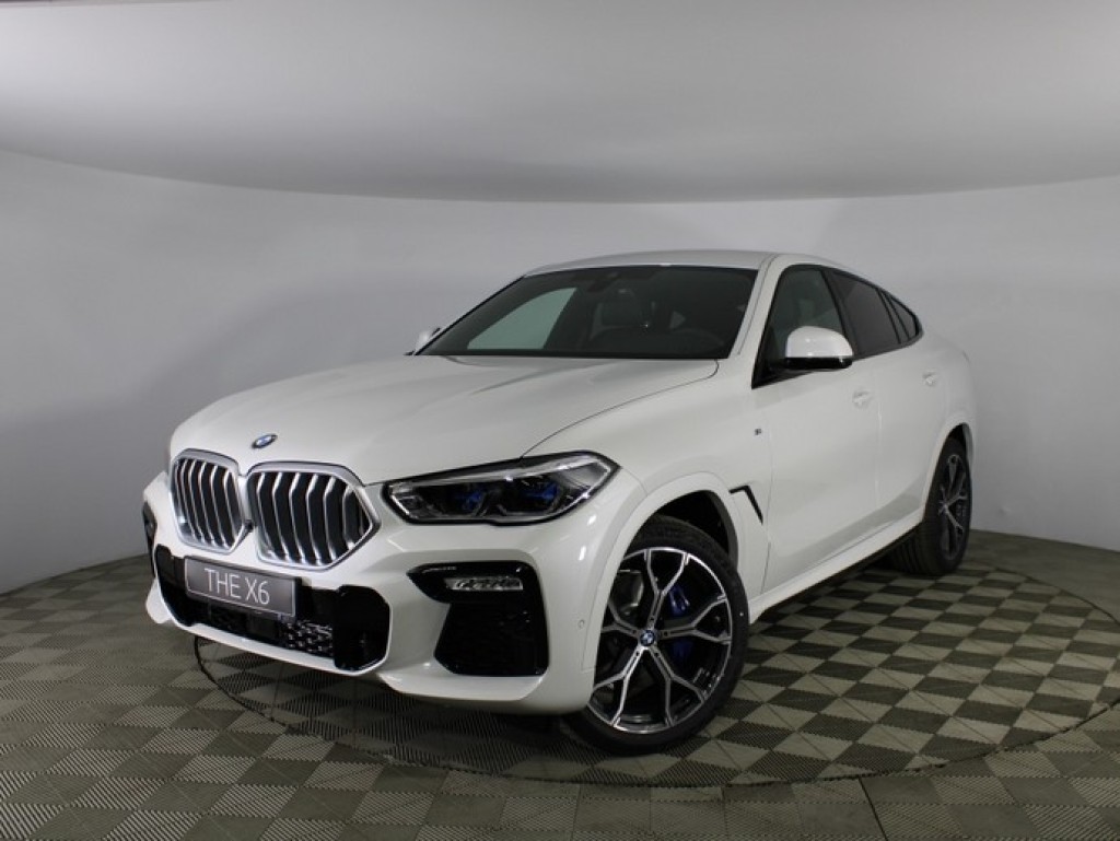 BMW X6 в комплектации 2022 года в Москве в наличии: цена 12 950 000 ₽ в  автосалоне BMW РОЛЬФ-Премиум Химки — 23735