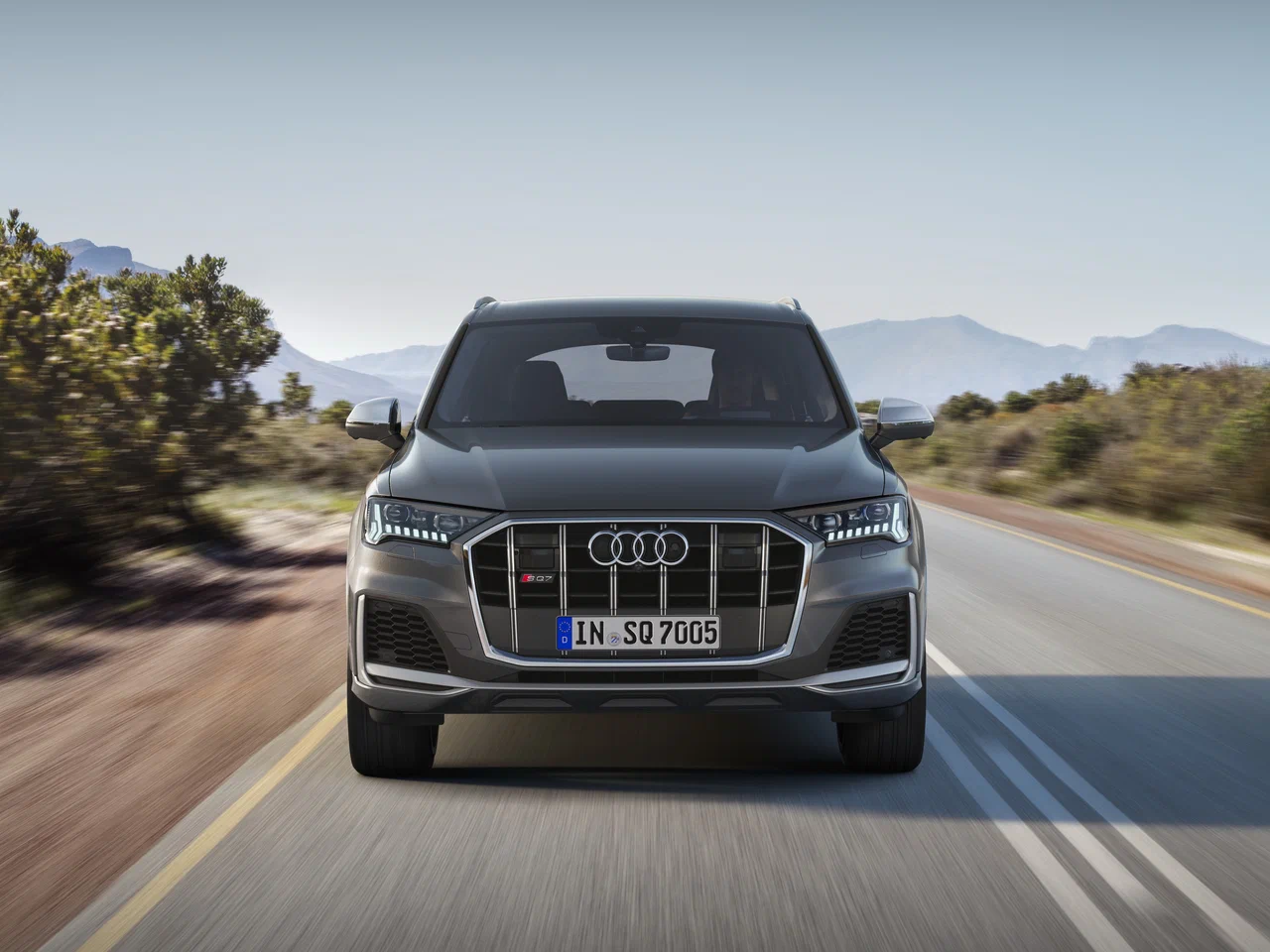 Восьмиугольная решетка радиатора