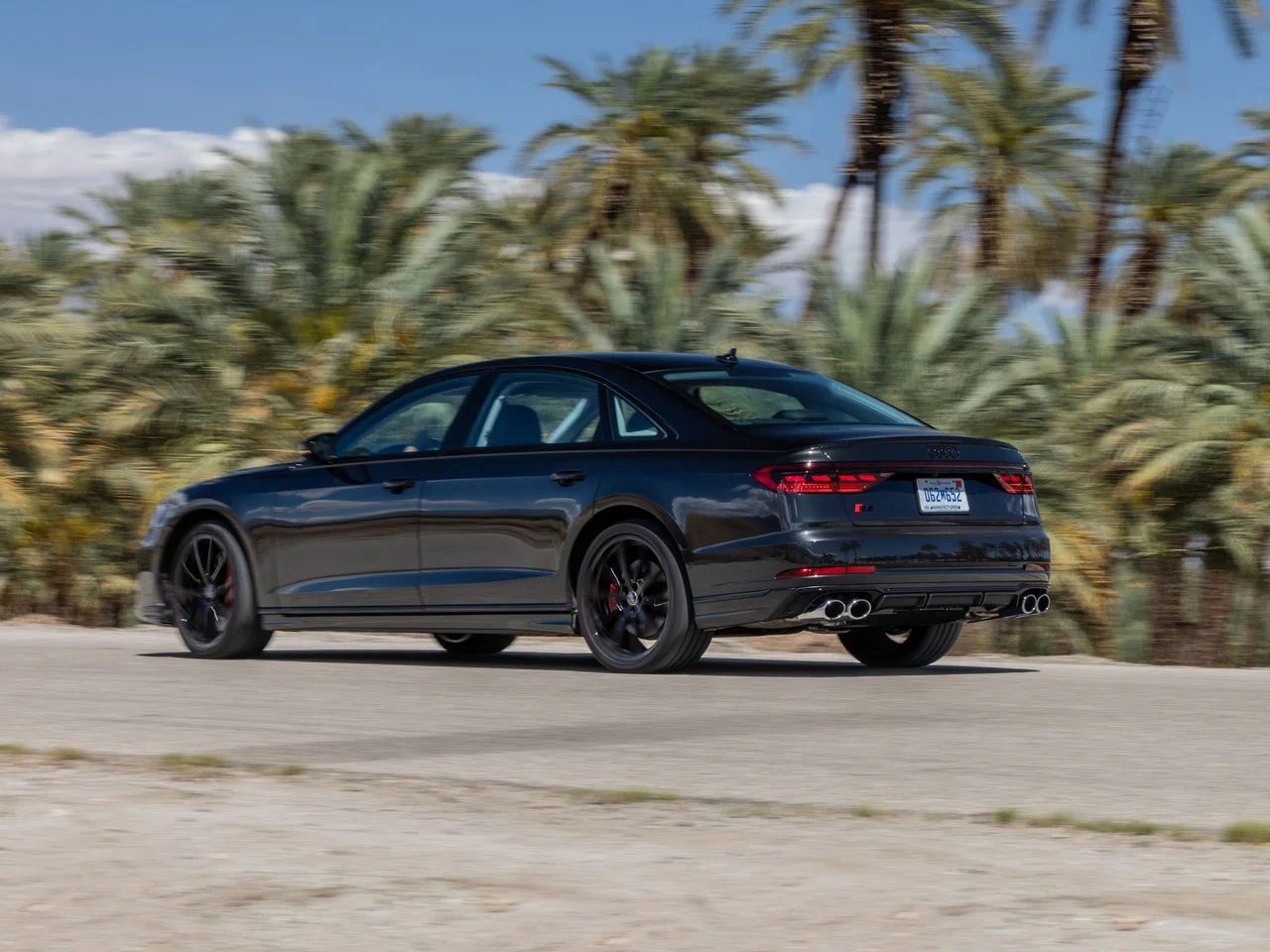 Задние светодиодные фонари