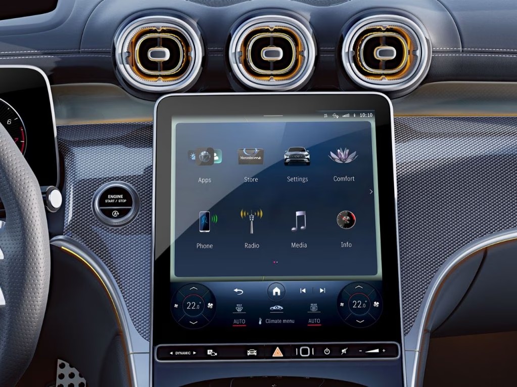 Сенсорный центральный дисплей