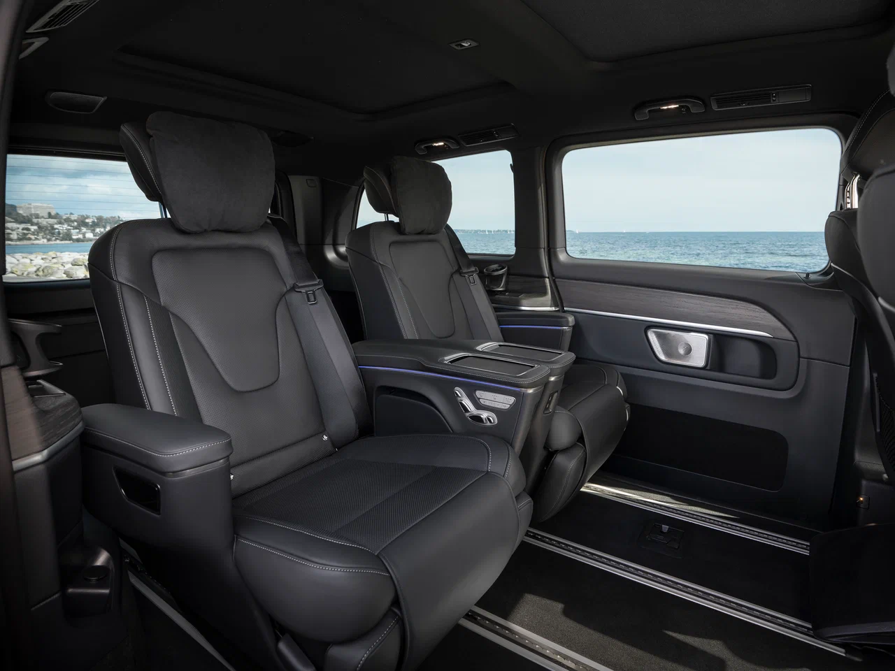 Третий ряд сидений