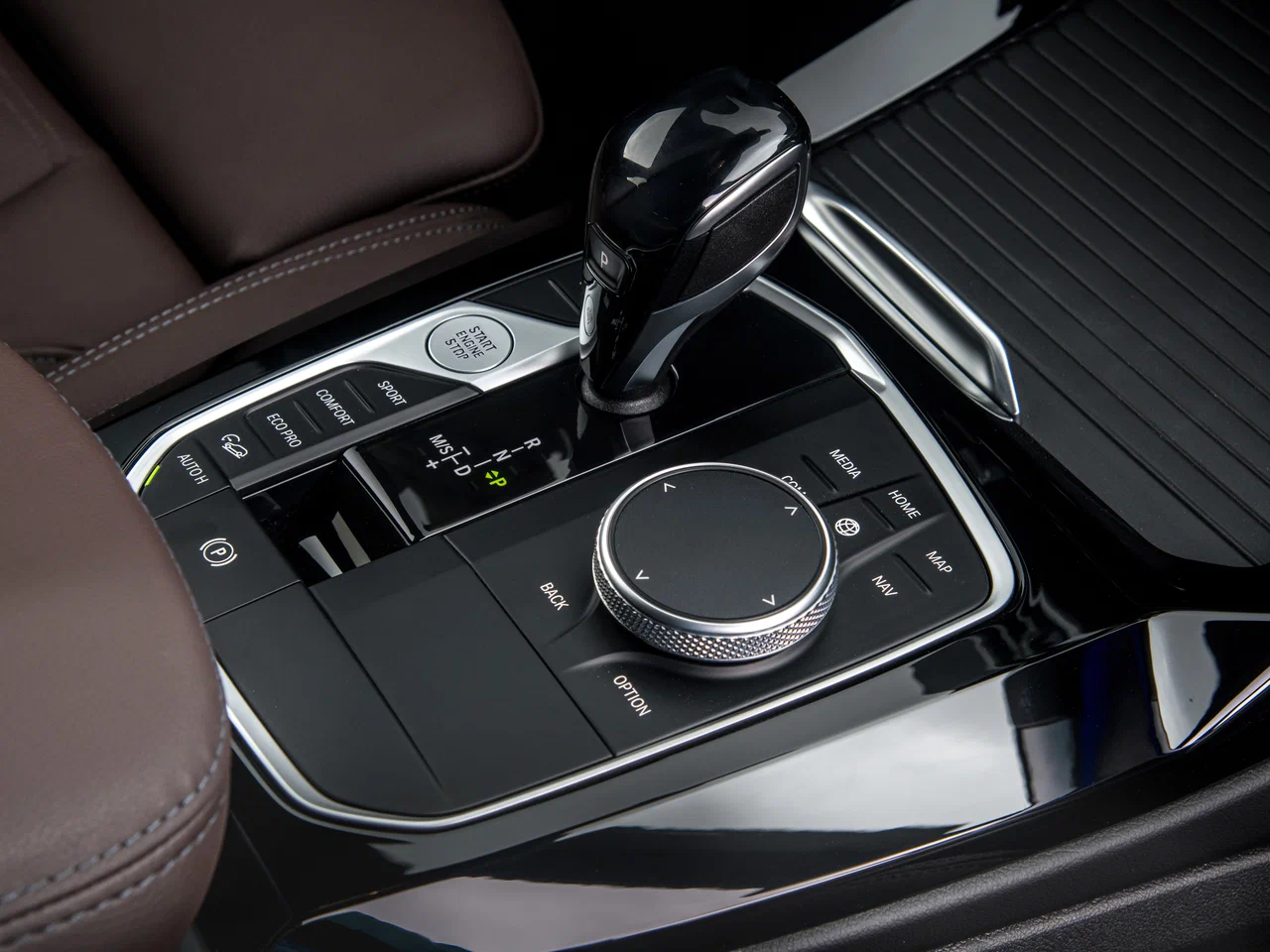 Спортивная автоматическая коробка передач Steptronic