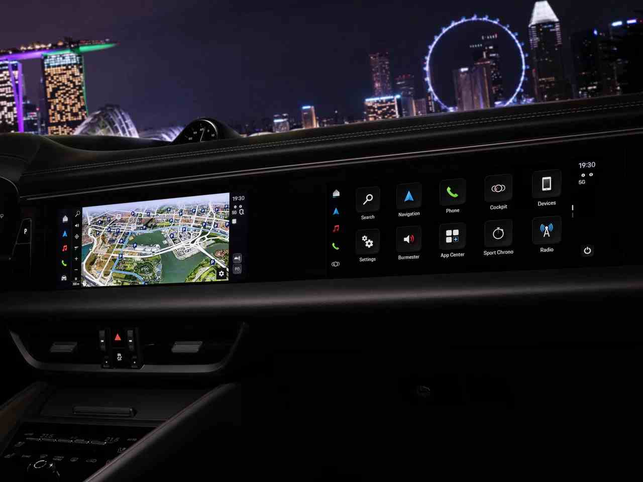 Мультимедиа система с ЖК-экраном