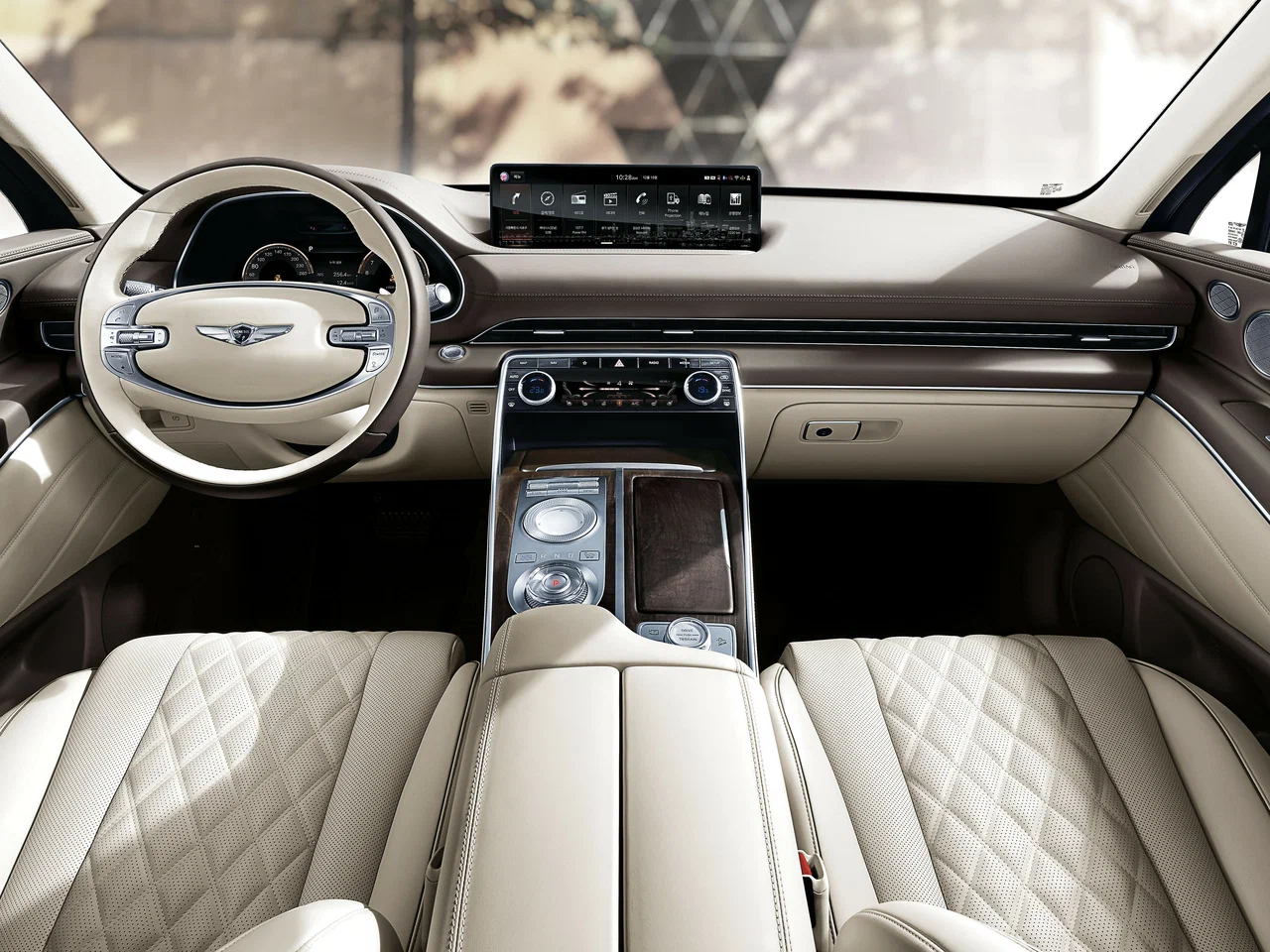 Мультимедиа система с ЖК-экраном