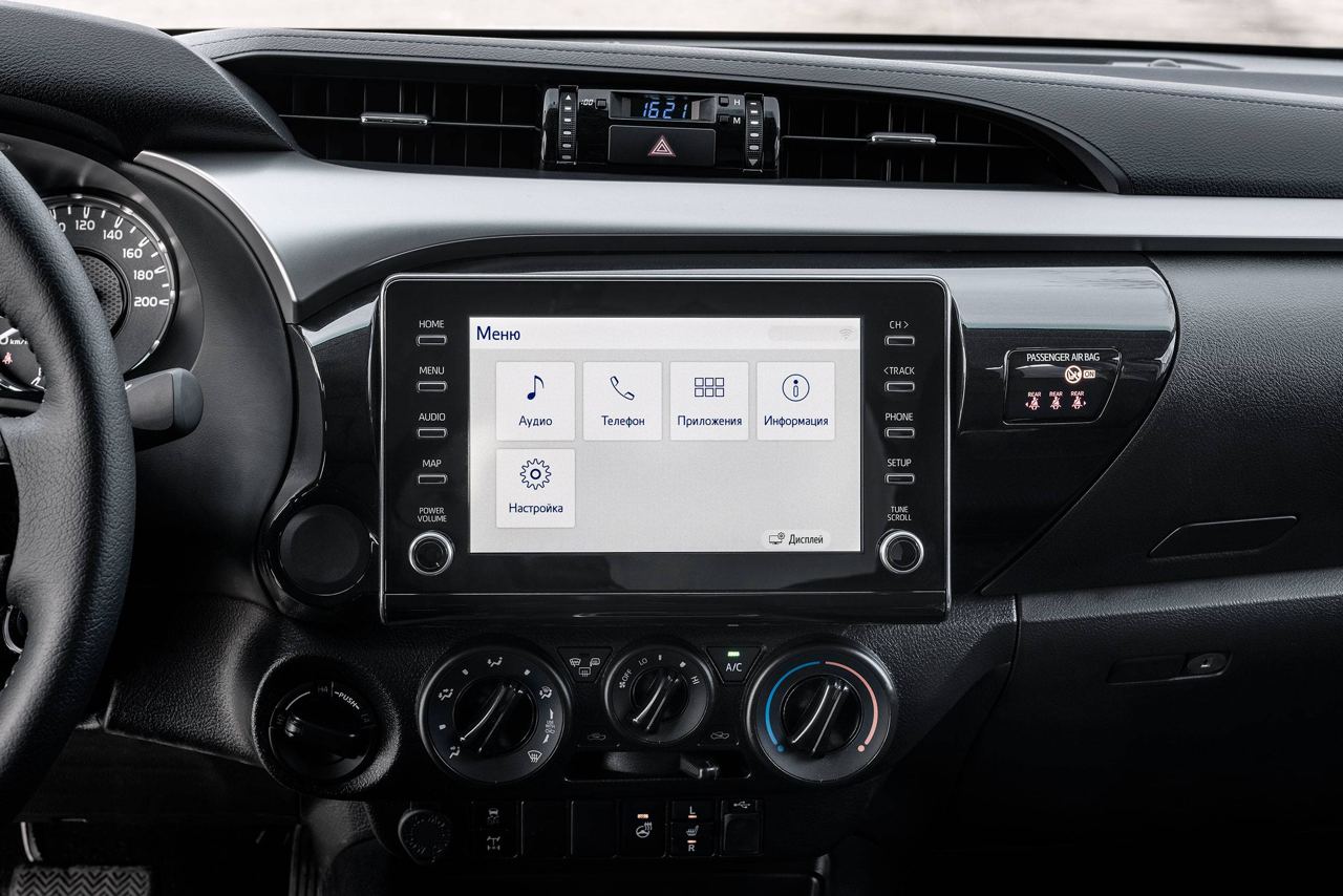 8'' дисплей мультимедиа системы