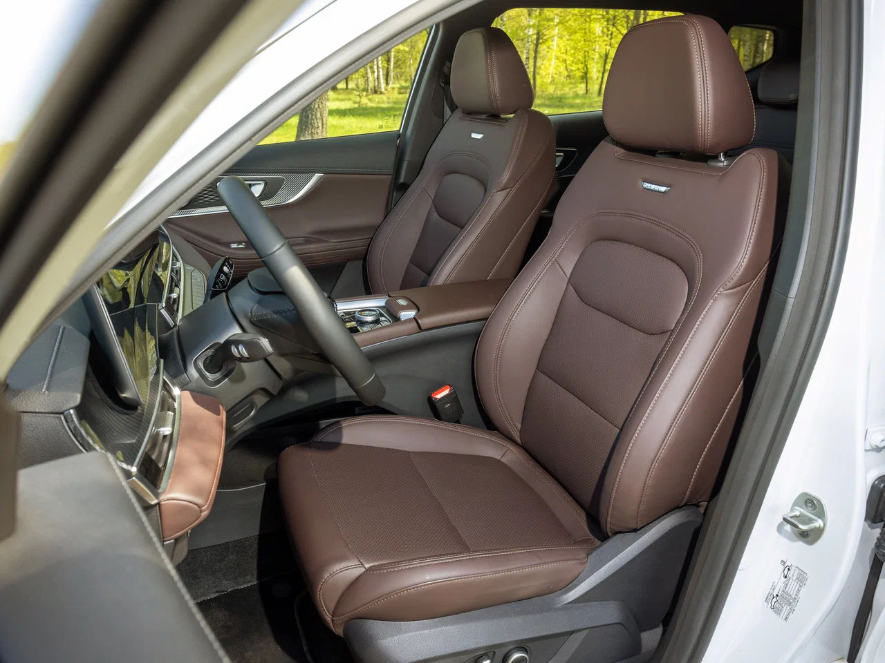 Подогрев передних сидений