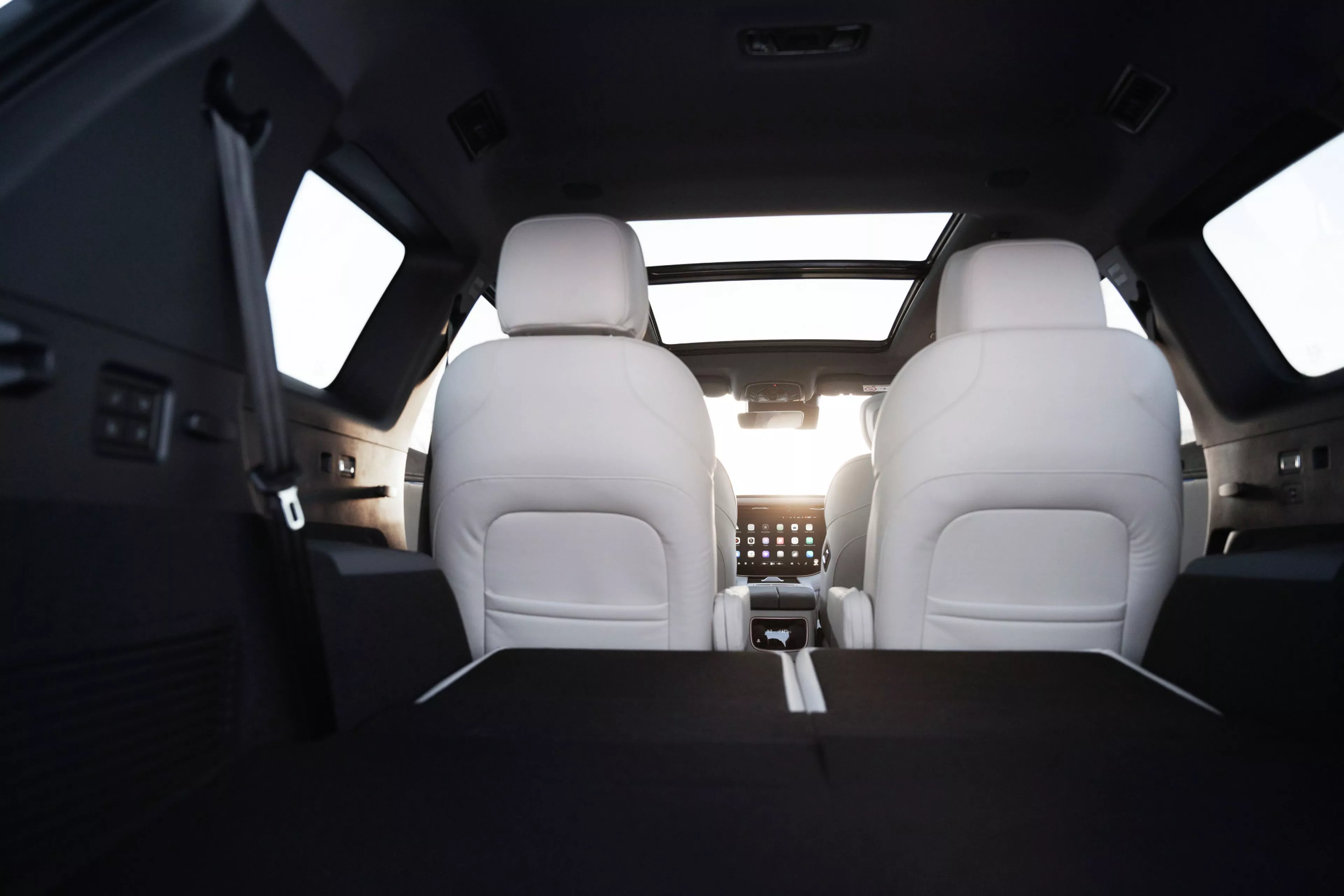 Складывающееся заднее сиденье