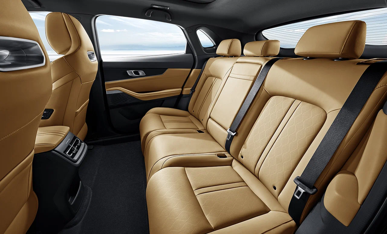 Задний ряд сидений