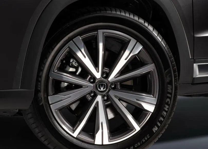 Изящные колесные арки