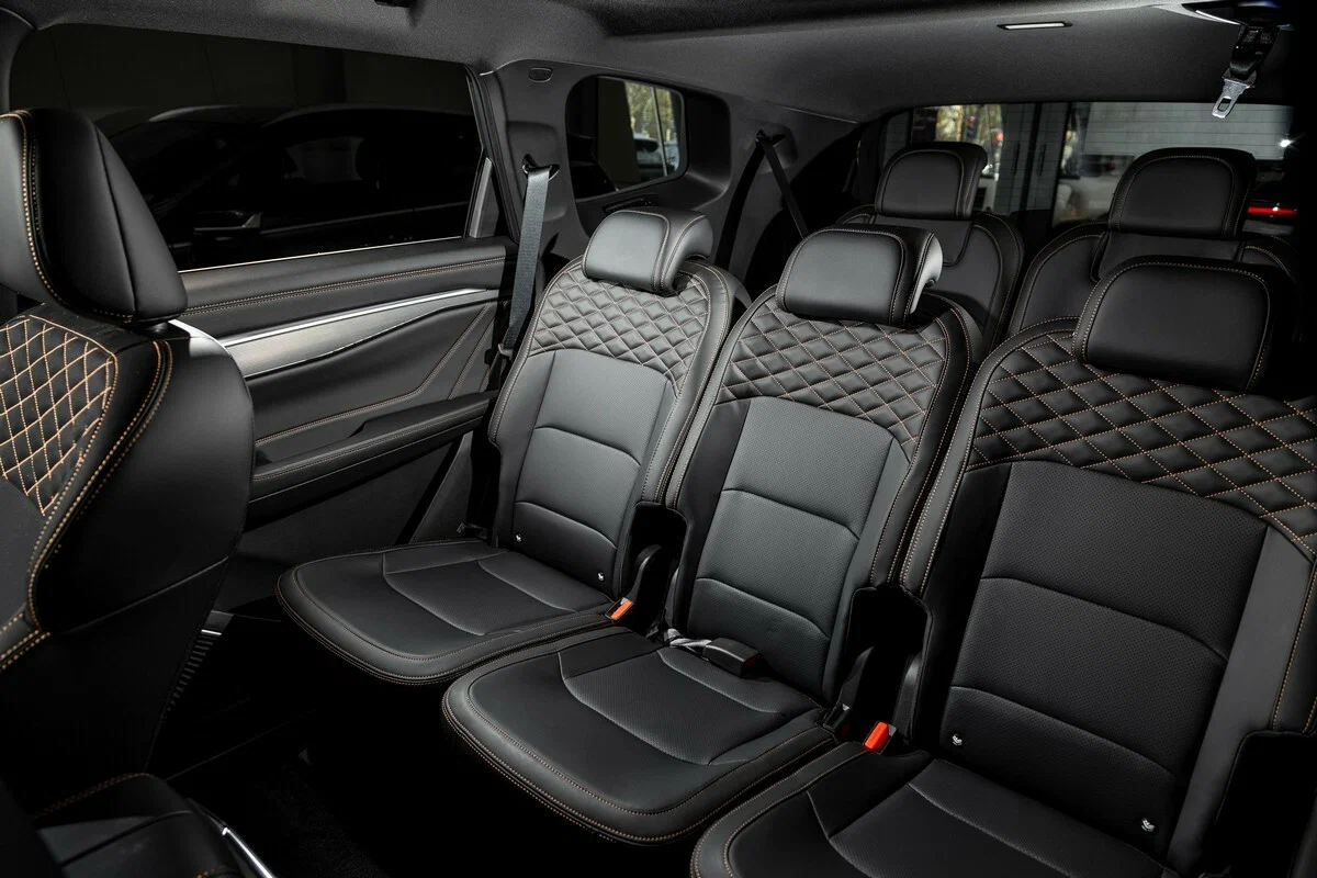 Третий ряд сидений