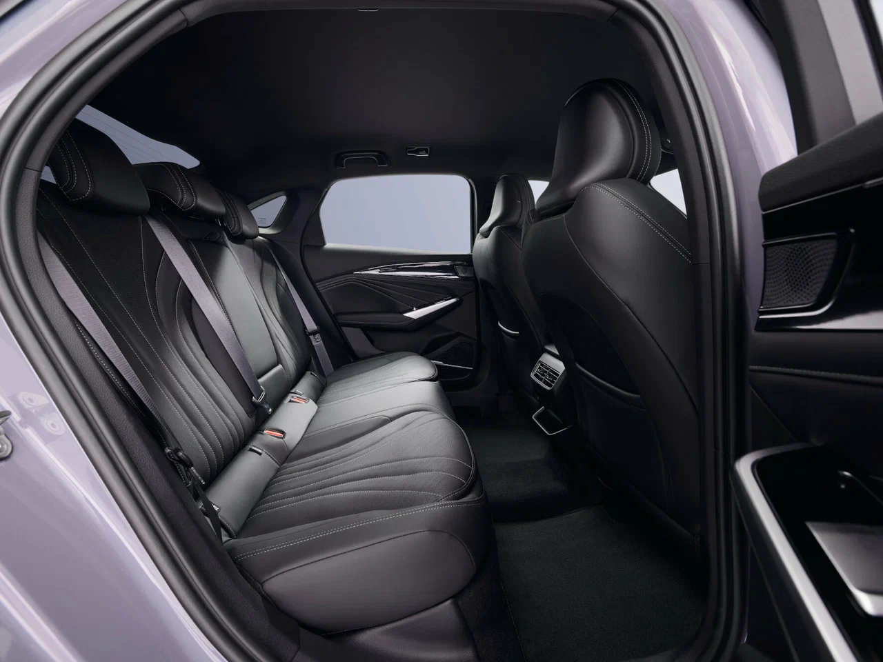 Складывающееся заднее сиденье