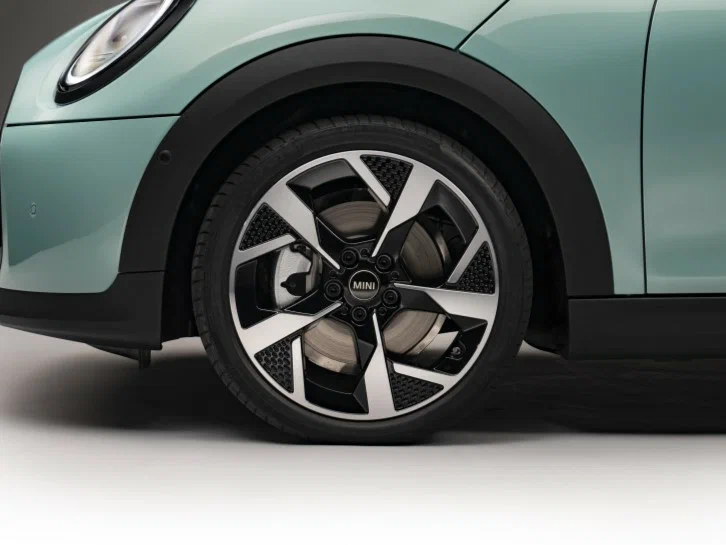 Система помощи при торможении (BAS; EBD)