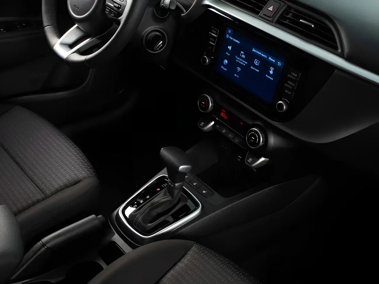 Отделка кожей рычага КПП  и рулевого колеса