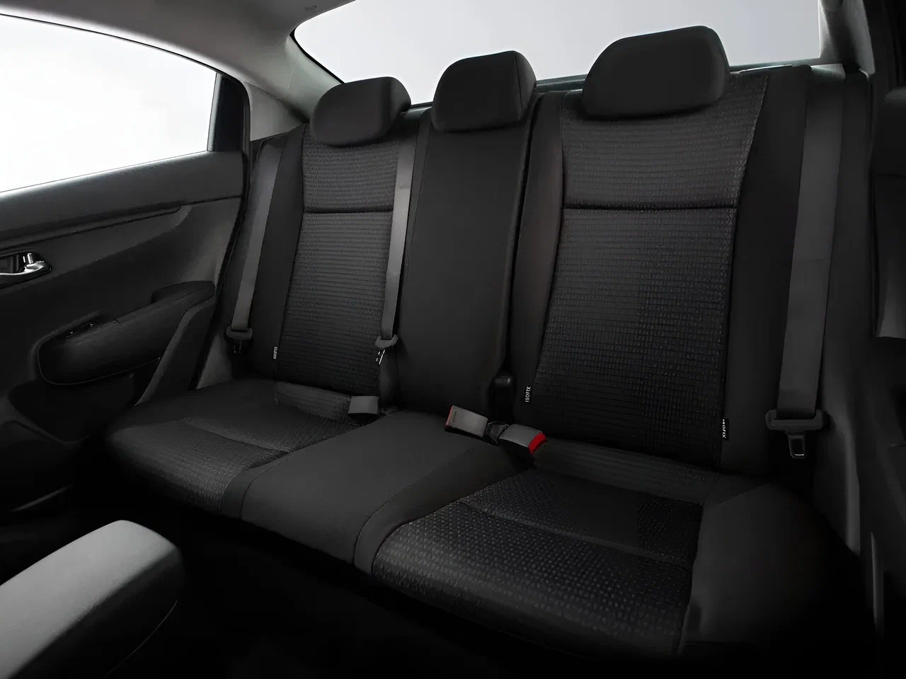 Складывающееся заднее сиденье