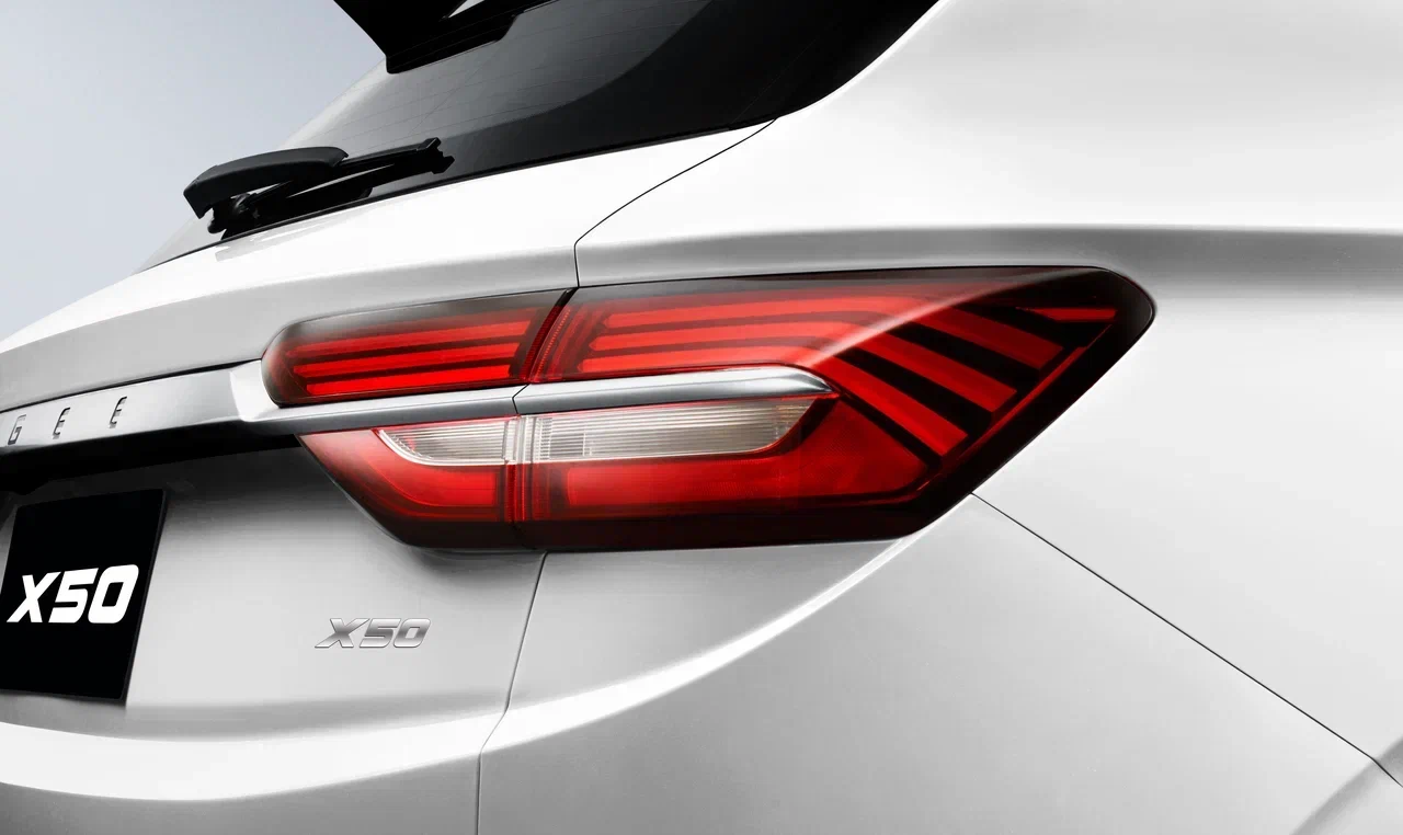 Задние светодиодные фонари