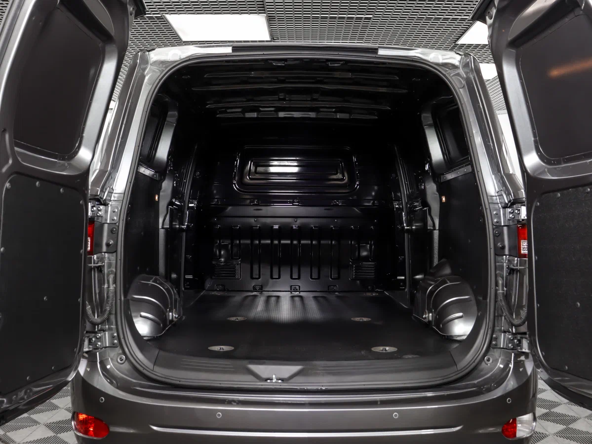 Увеличенный объем багажника