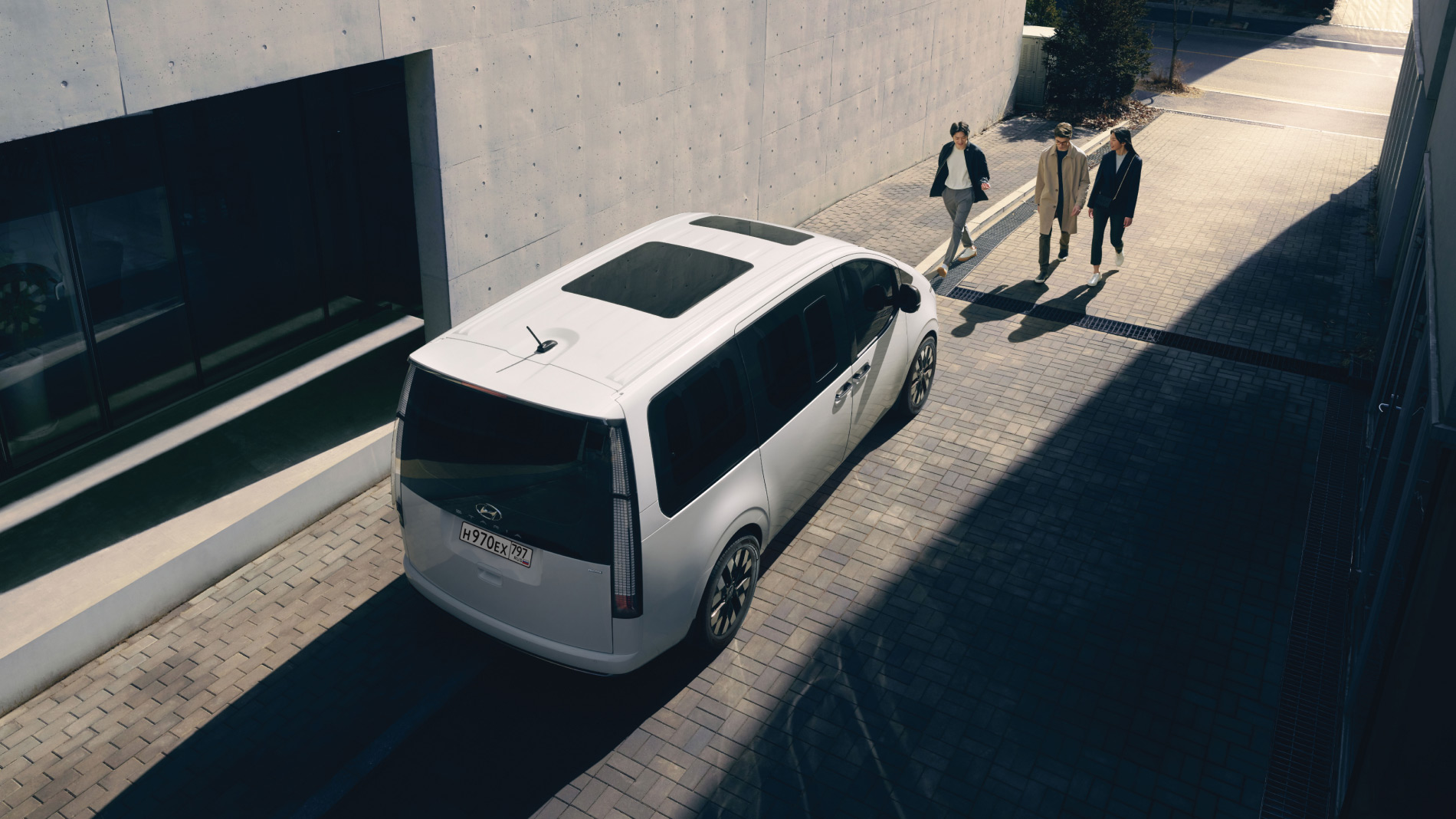 Задние вертикальные фонари