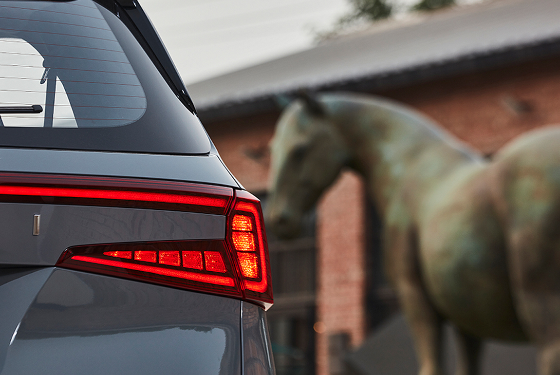 Система адаптивного освещения